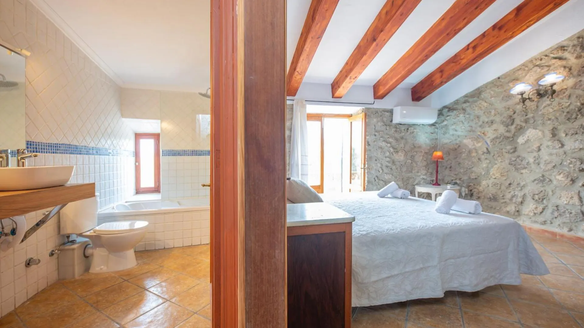 Cas Carro Villa Selva  0*, Selva (Mallorca) İspanya